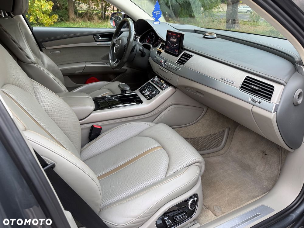 Audi A8 - 18