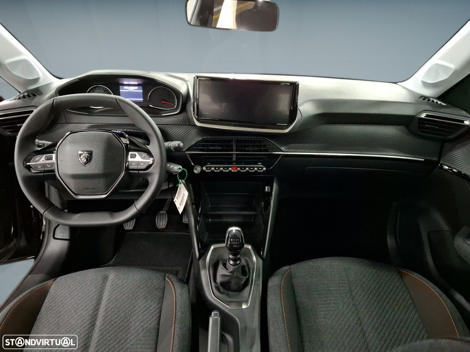Peugeot 208 - 12