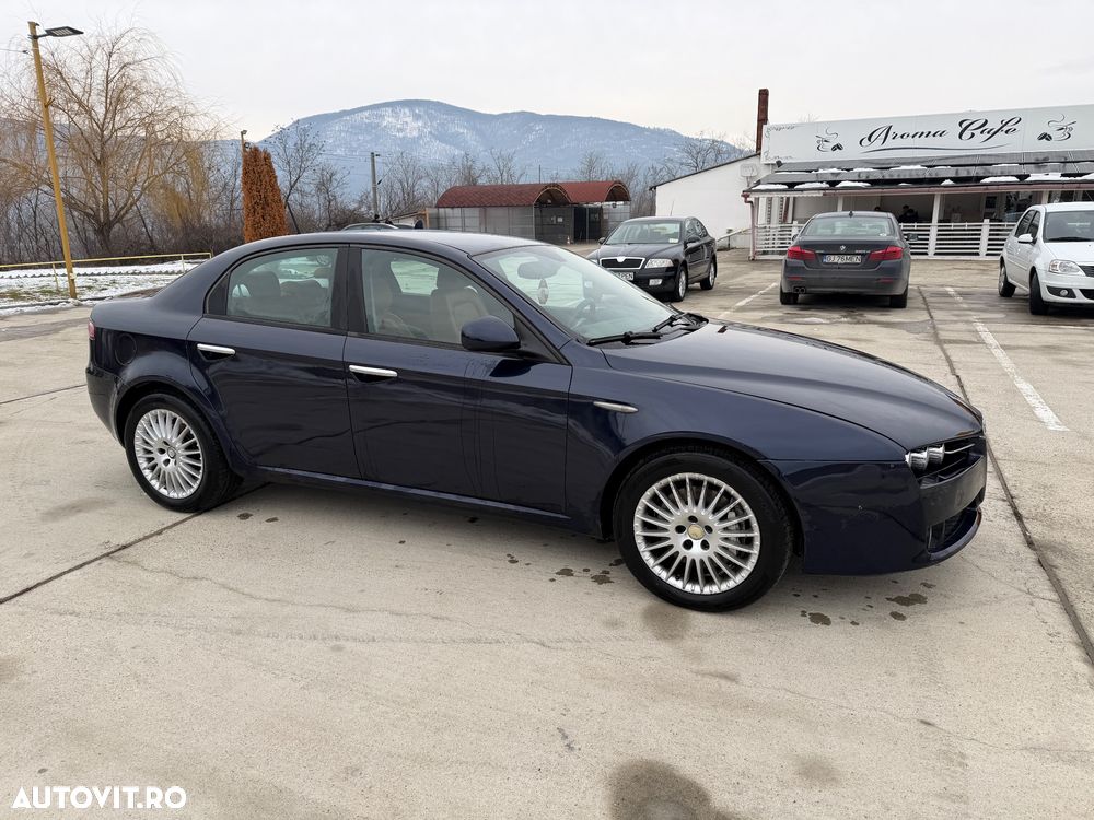 Alfa Romeo 159 2.4 Multijet Distinctive - 14