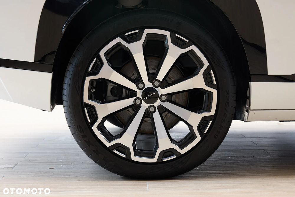 GAC AION V - 8