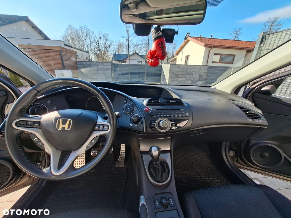 Honda Civic 1.8 Executive - 8