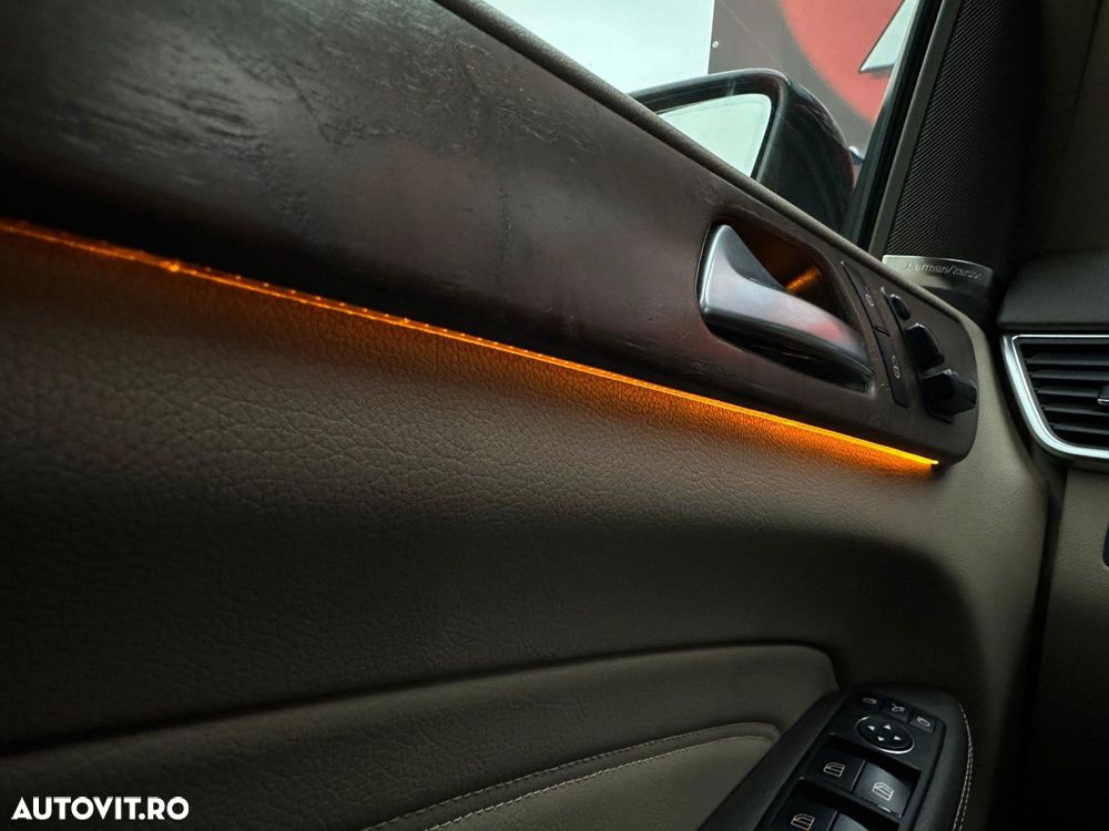 Mercedes-Benz ML - 19