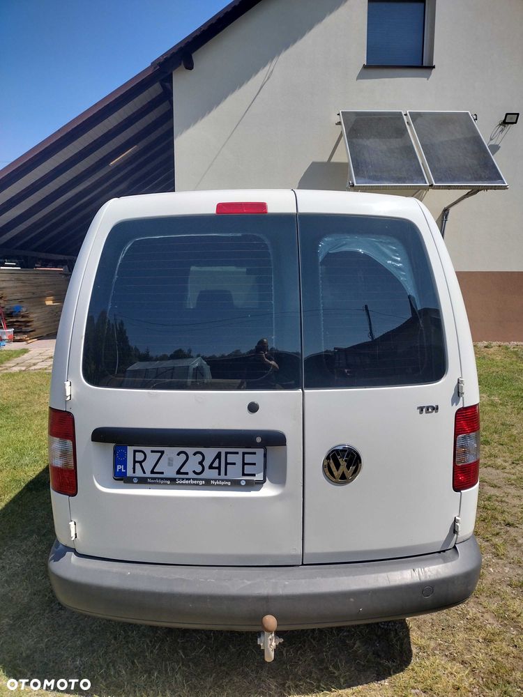 Volkswagen Caddy - 4
