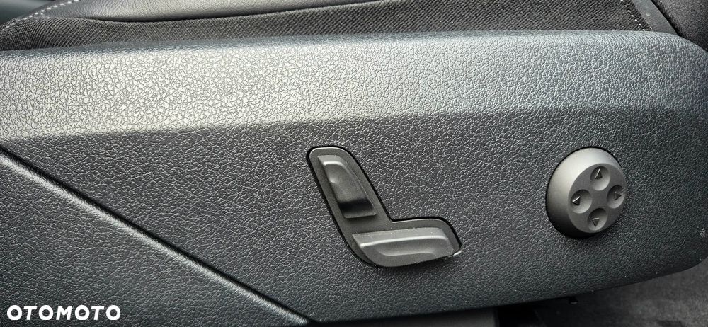 Mercedes-Benz GLC 220 d 4-Matic - 36