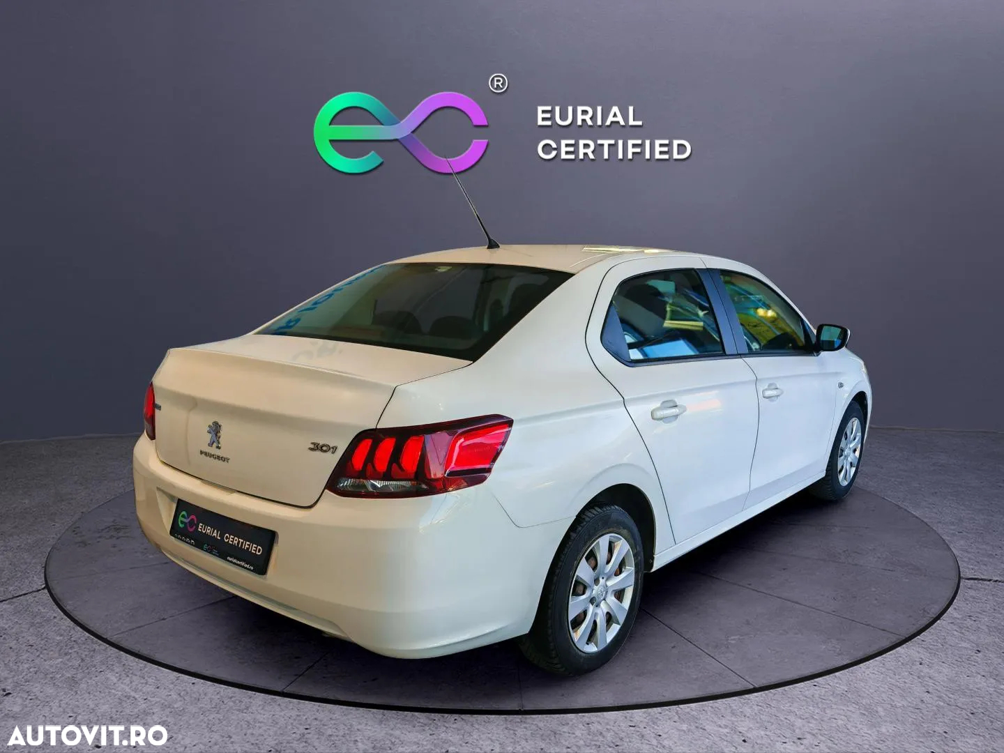 Peugeot 301 1.2 PureTech Active - 4