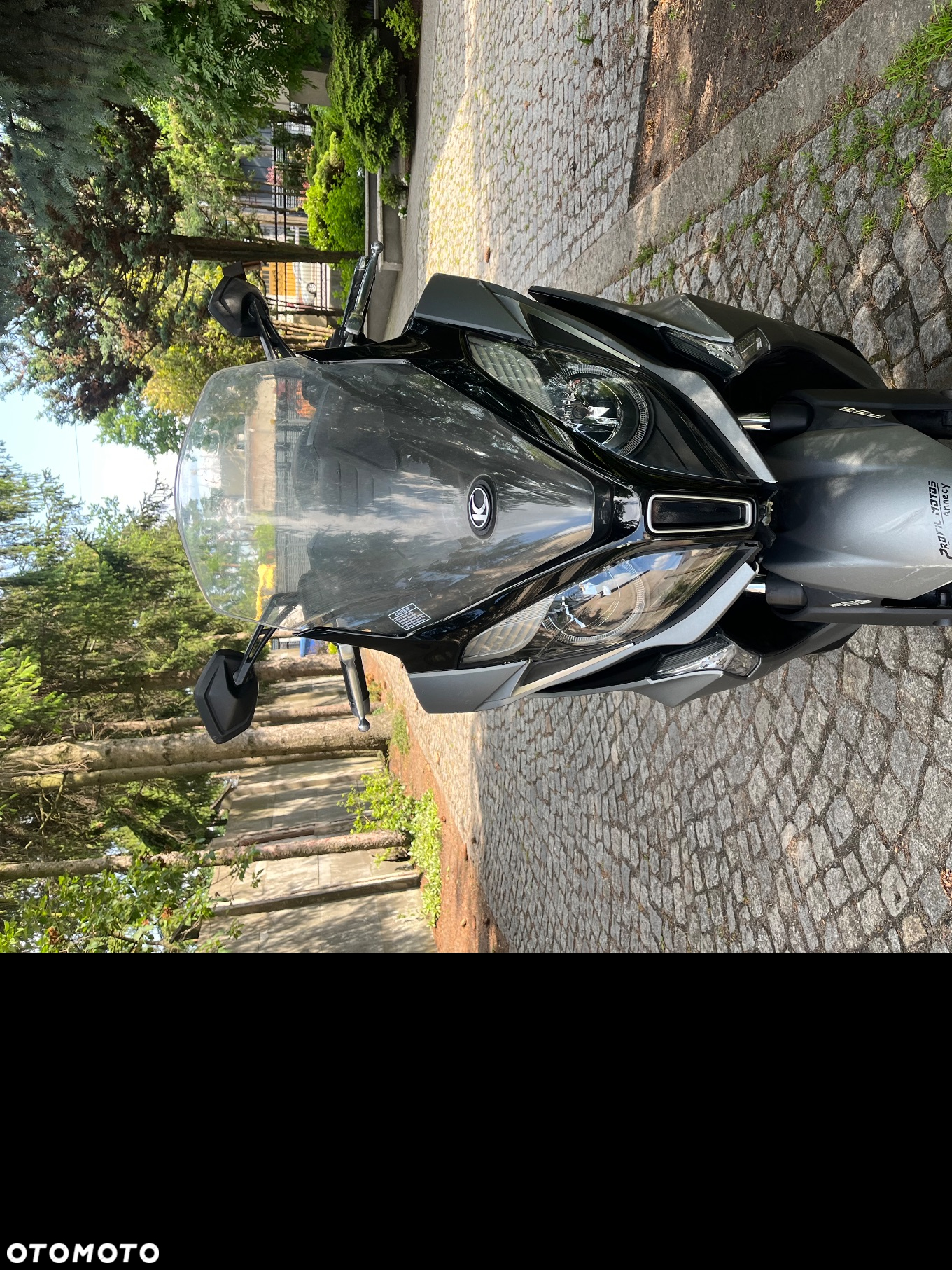 Kymco Downtown - 13