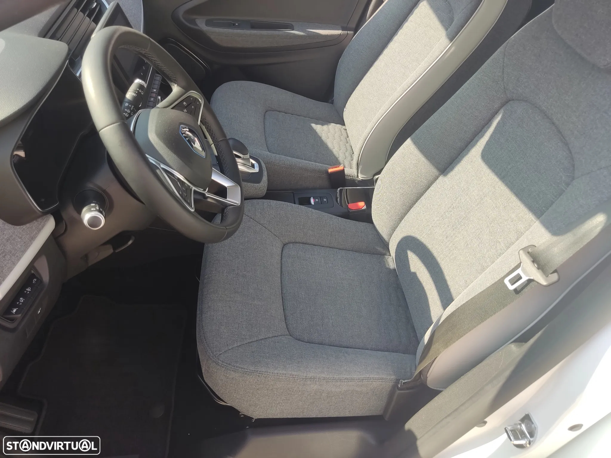 Renault Zoe (c/ Bateria) EV50 110hp Evolution - 23