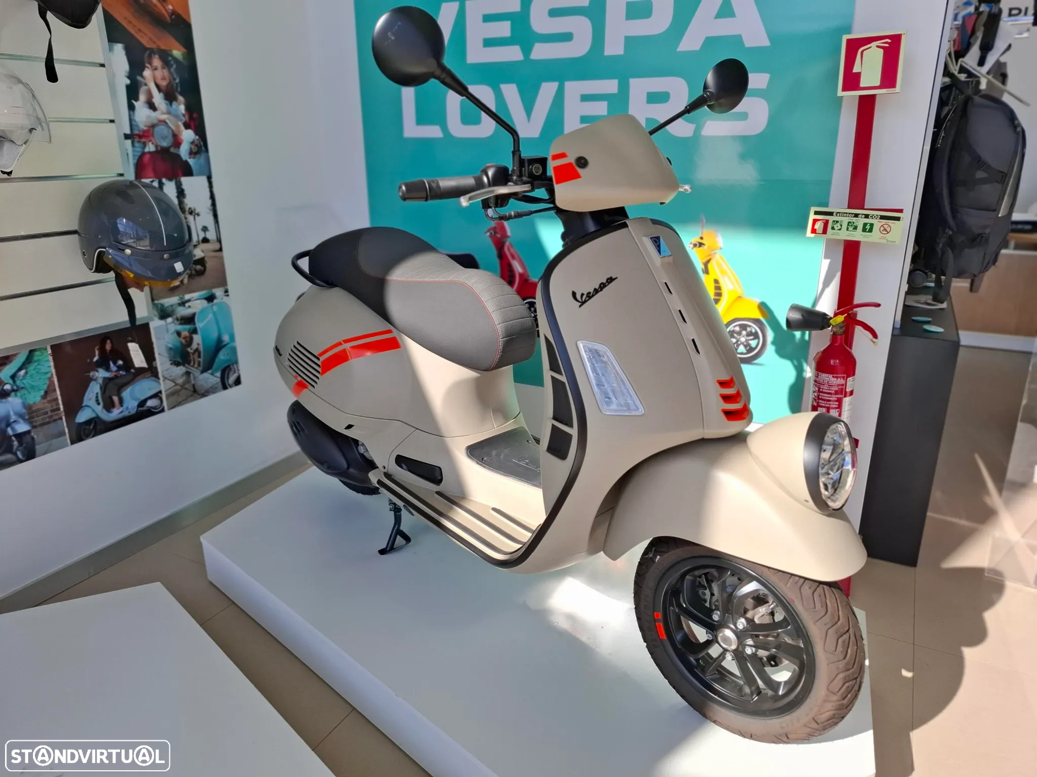 Vespa GTV 300 - 9