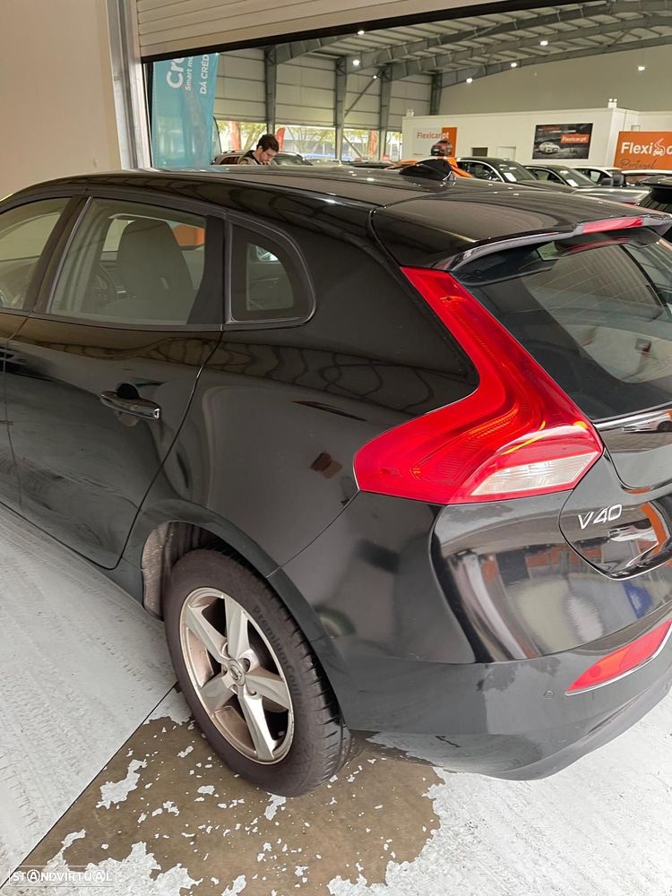 Volvo V40 2.0 D2 Kinetic - 13