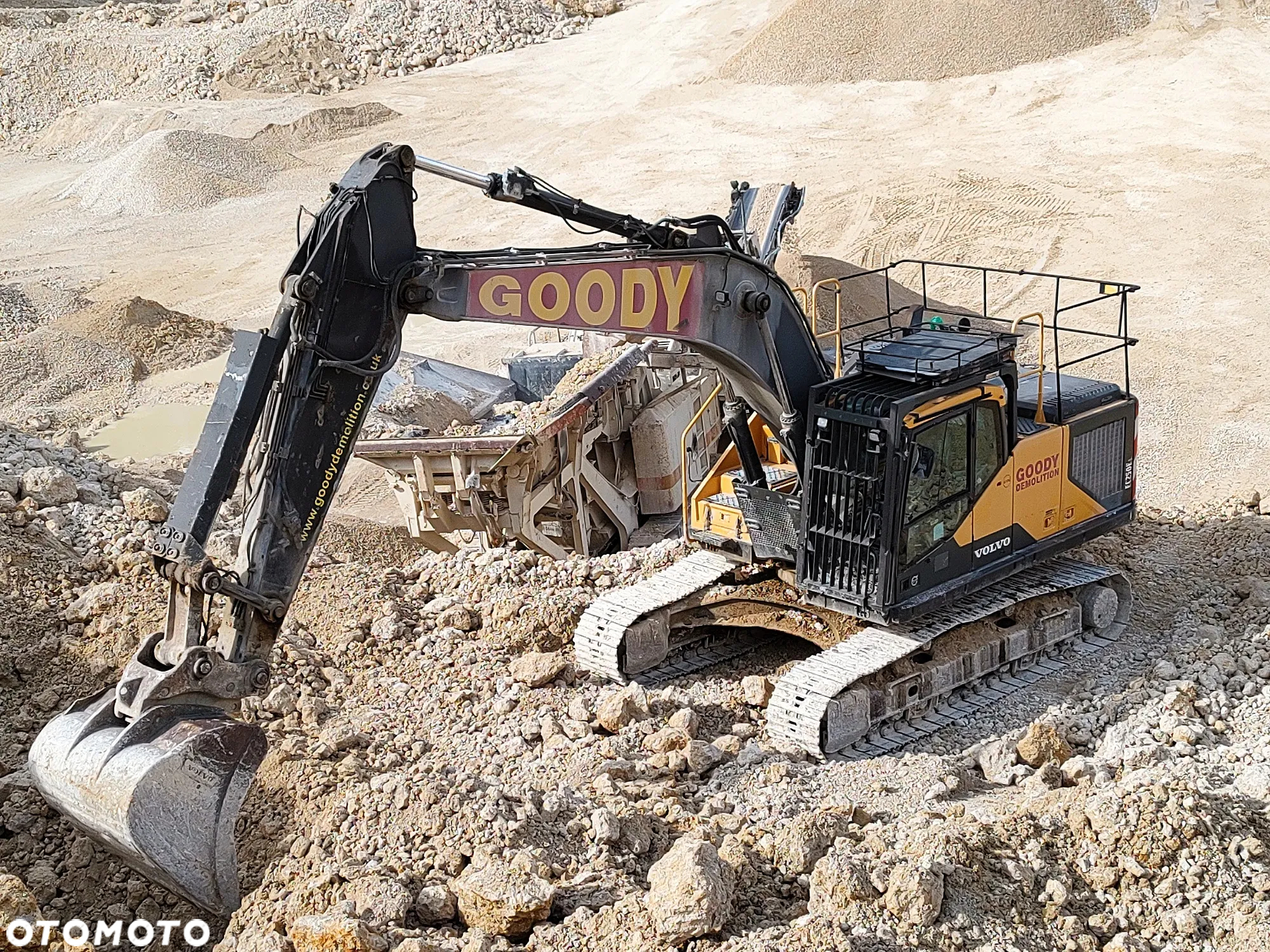 Volvo EC 250 EL - 5