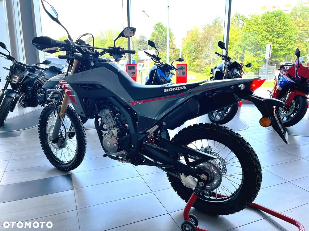 Honda CRF - 4