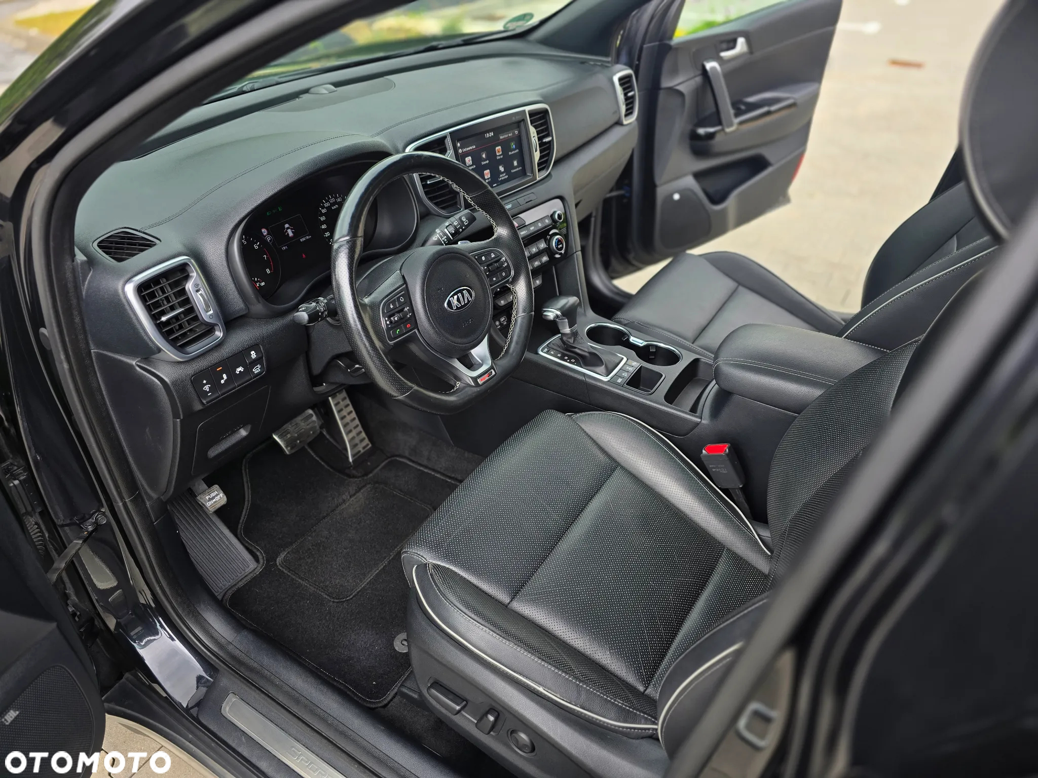 Kia Sportage 1.6 T-GDI AWD DCT GT LINE - 29