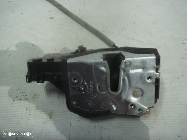 Fecho Da Porta Frente Esq Bmw 3 (E46) - 2