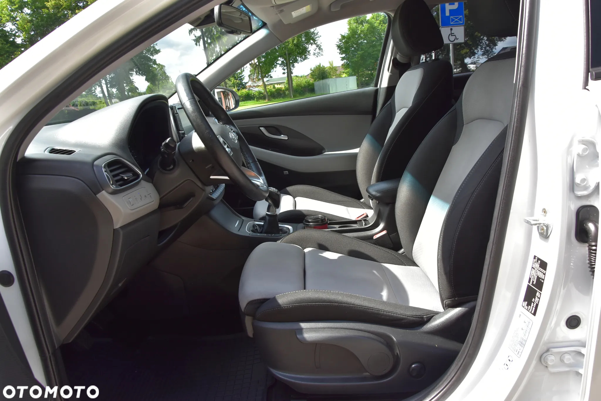 Hyundai i30 1.6 CRDI Select - 9
