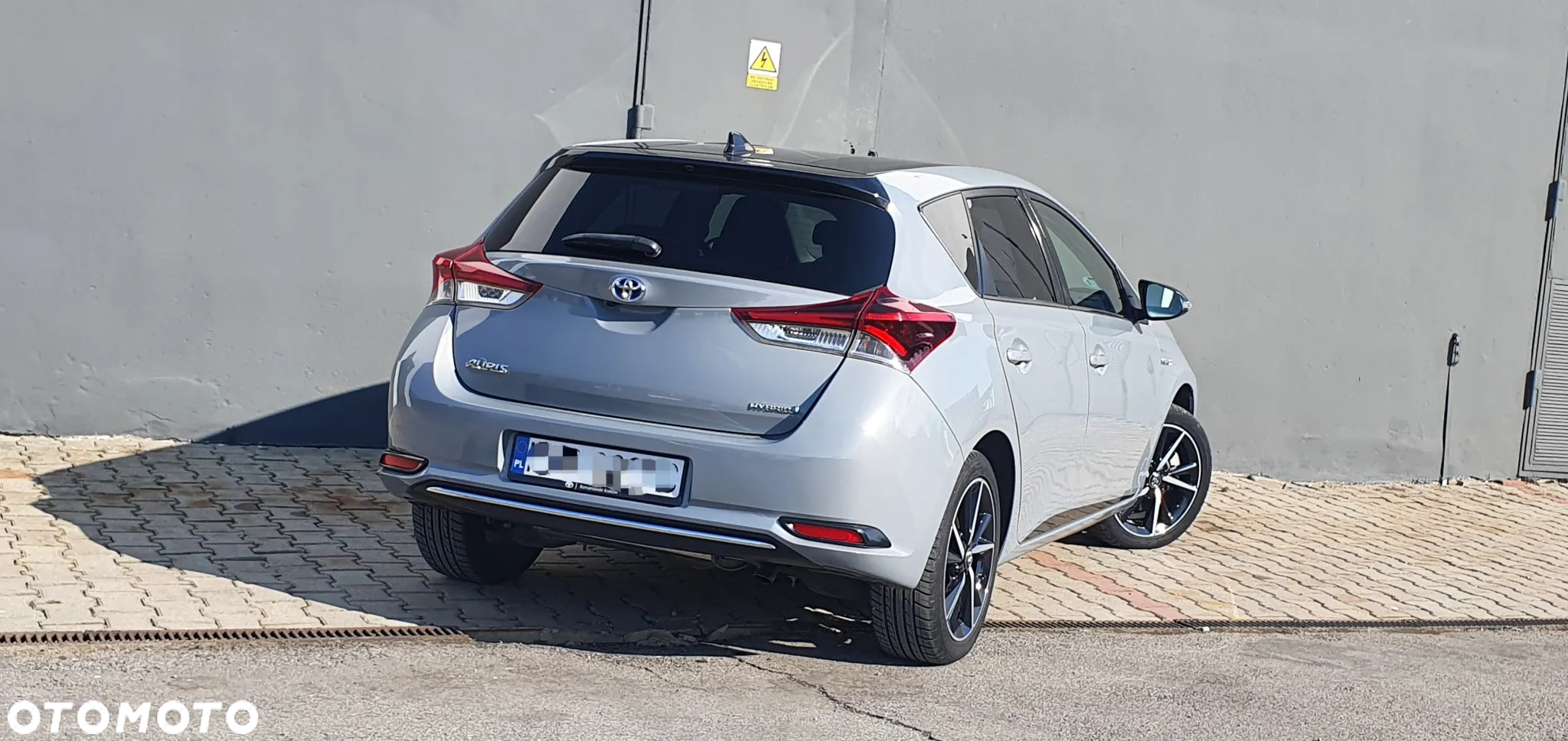 Toyota Auris 1.8 VVT-i Hybrid Automatik Design Edition - 14