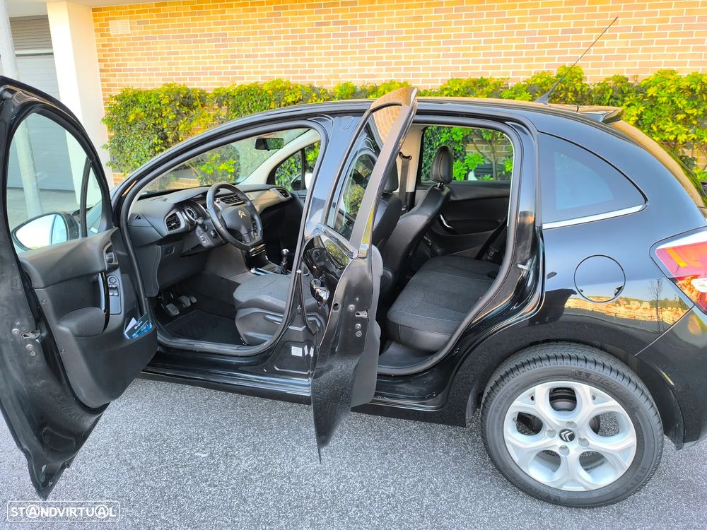 Citroën C3 1.2 PureTech Shine - 9