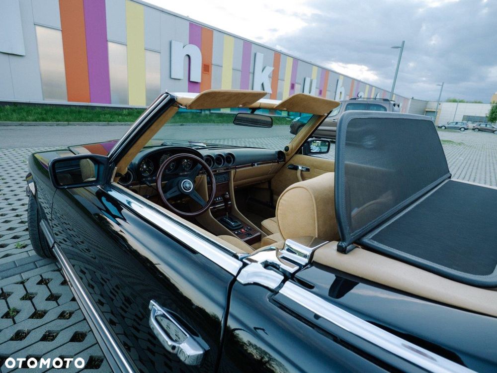 Mercedes-Benz SL - 12