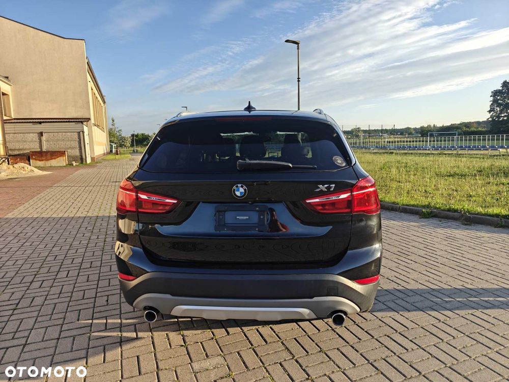 BMW X1 - 6