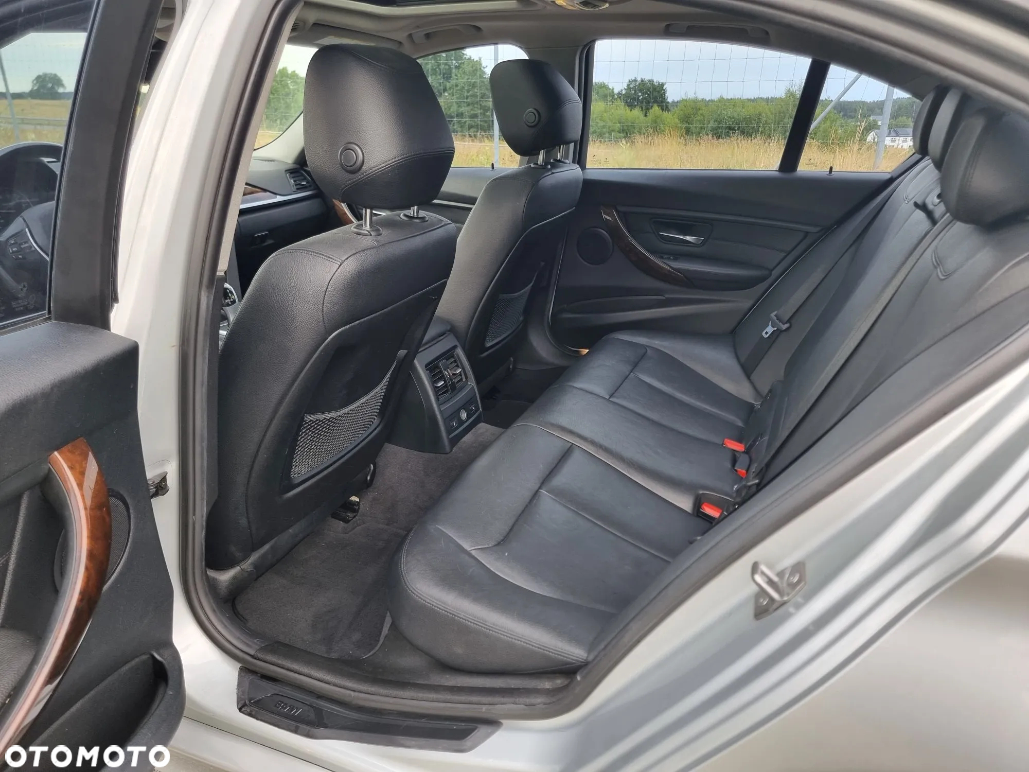 BMW Seria 3 328i xDrive - 19