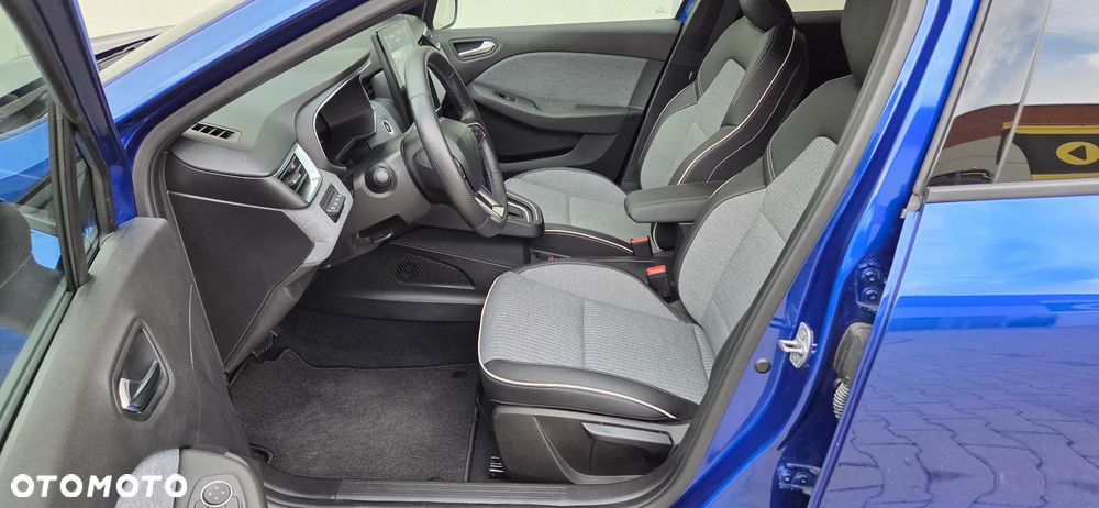 Renault Clio - 31