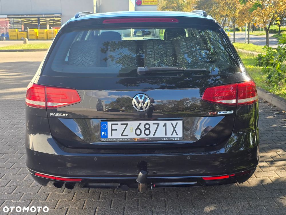 Volkswagen Passat 1.8 TSI BMT Comfortline - 14
