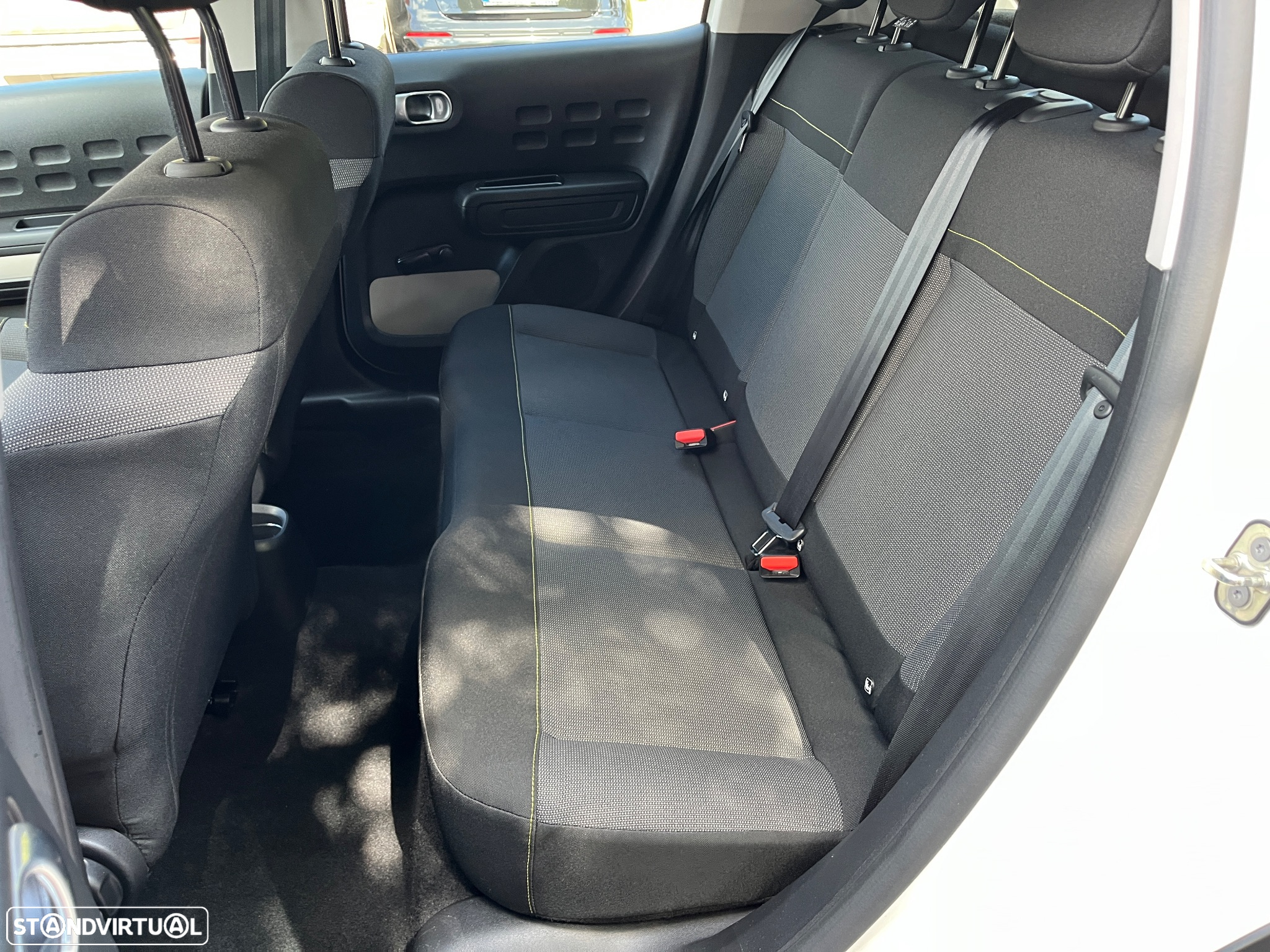 Citroën C3 1.2 PureTech C-Series - 11