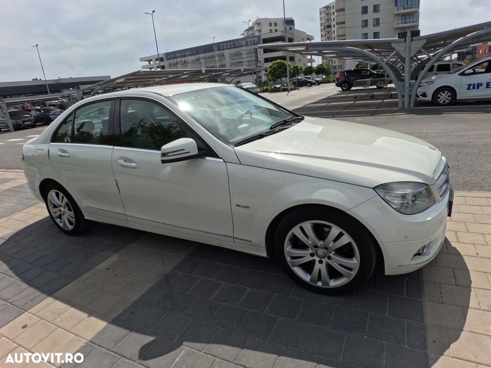 Mercedes-Benz C - 7