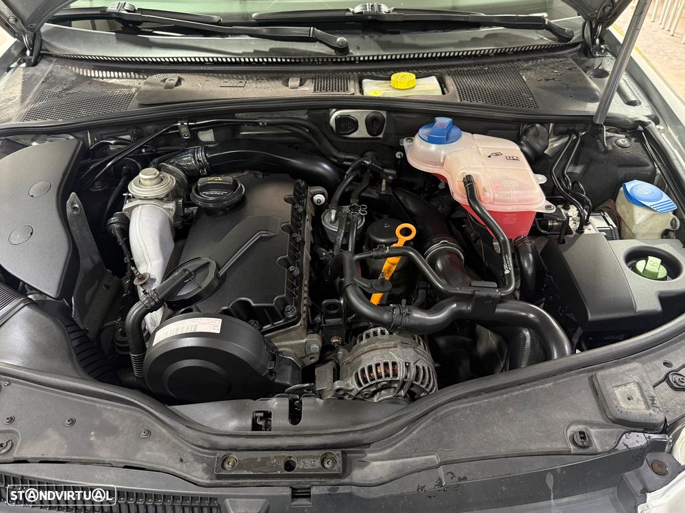 VW Passat Variant 1.9 TDi Confortline 6V - 13