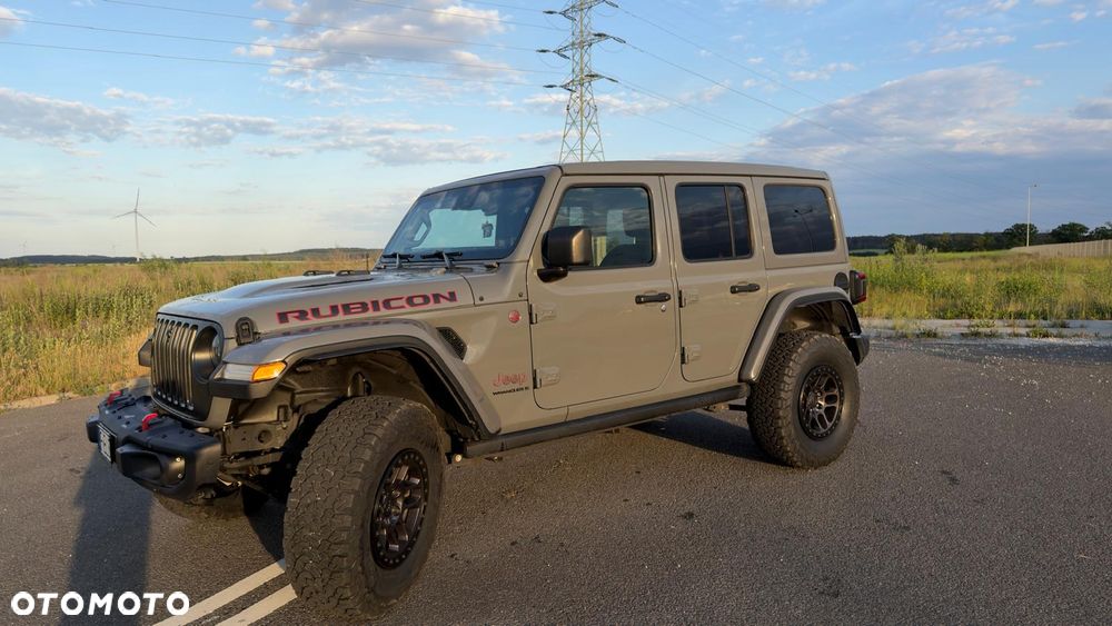 Jeep Wrangler - 1