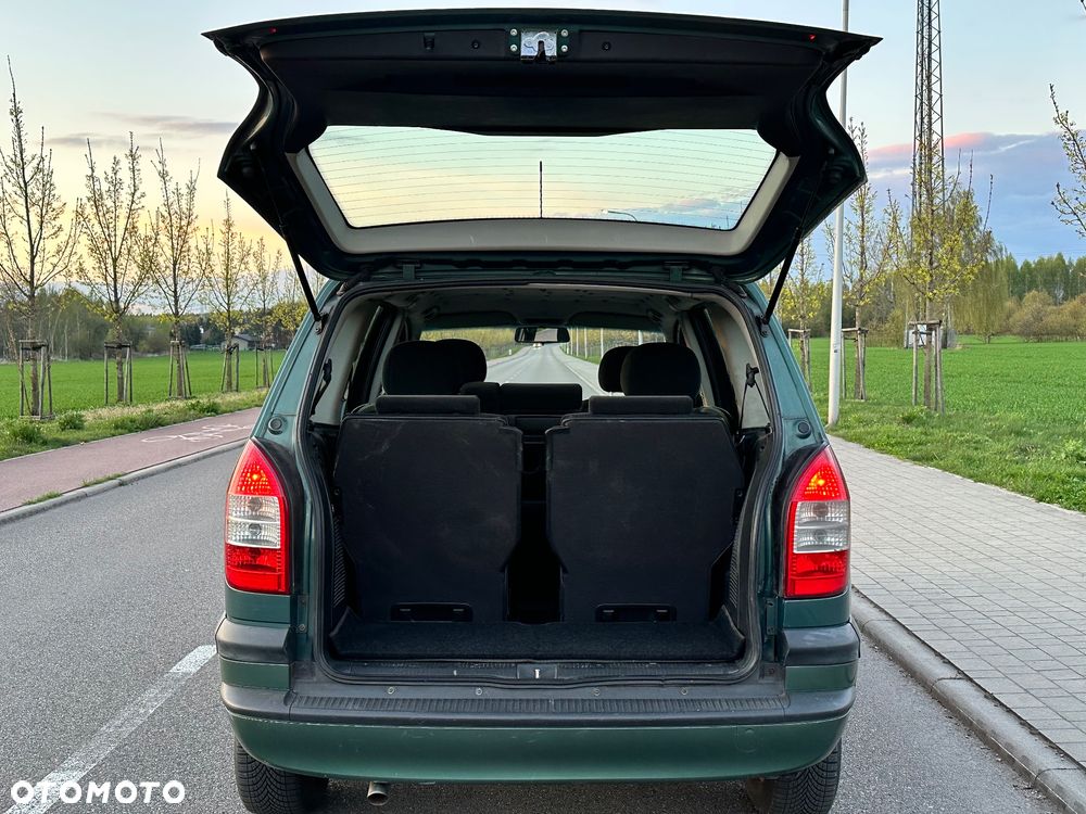 Opel Zafira 1.8 Elegance - 34