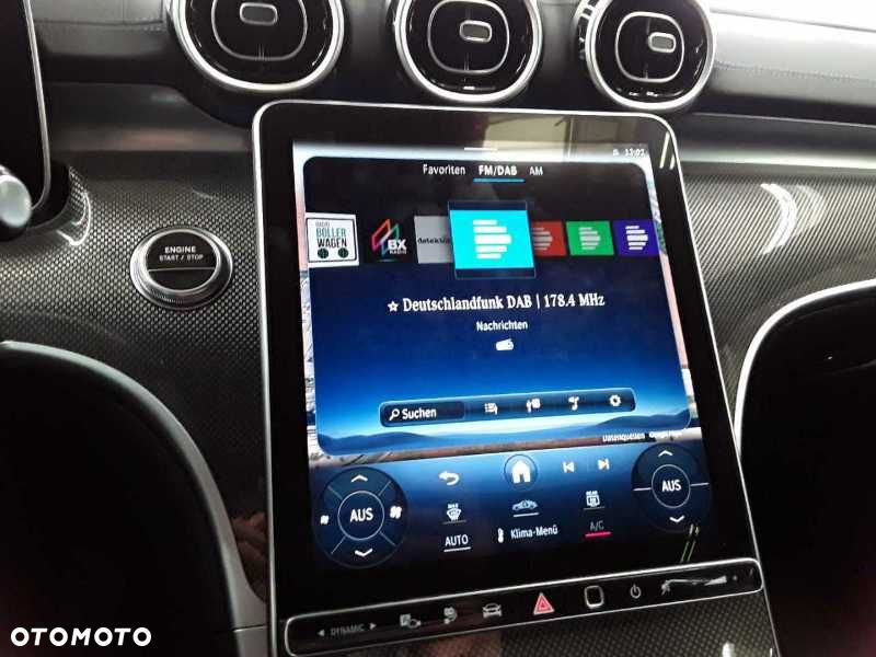 Mercedes-Benz Klasa C 300 de 4Matic 9G-TRONIC AMG Line - 12