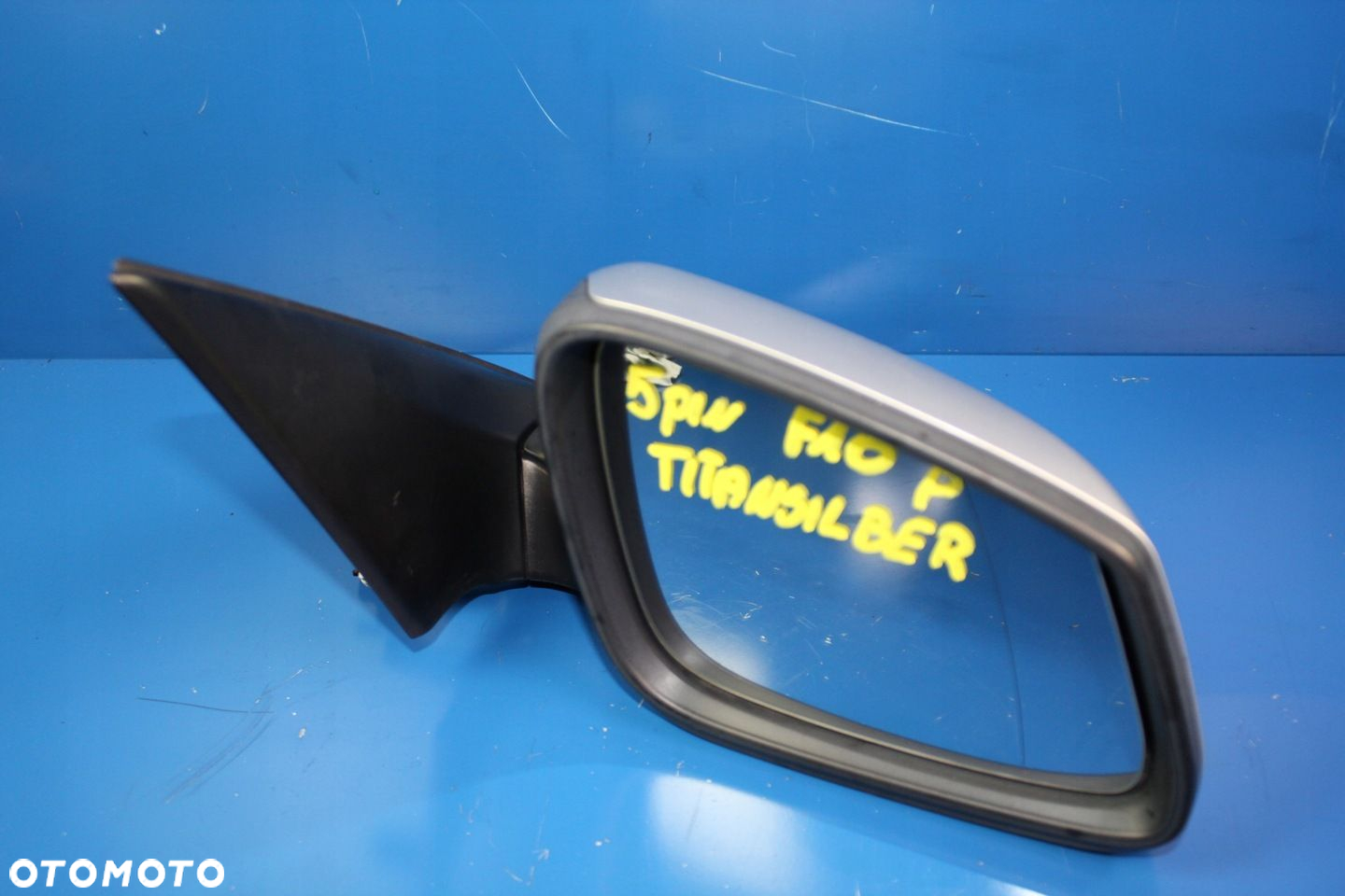 BMW 5 F10 F11 LUSTERKO PRAWE KOMPLETNE 5 PIN TITAN - 2