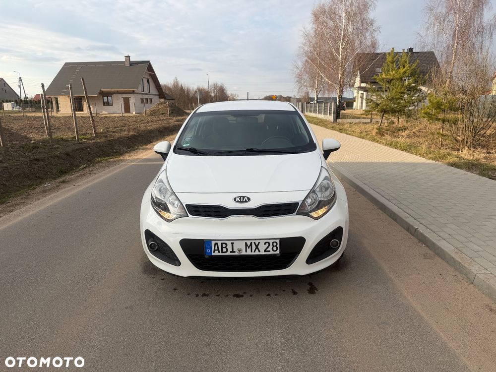 Kia Rio 1.2 Dream Team Edition - 10