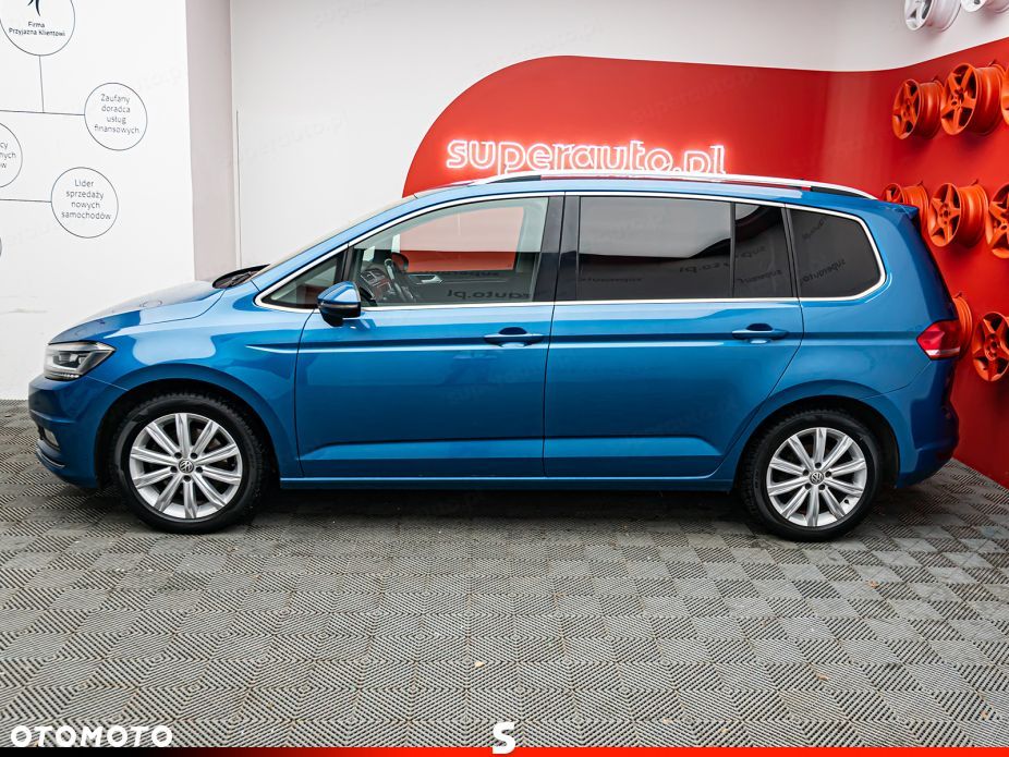 Volkswagen Touran - 5