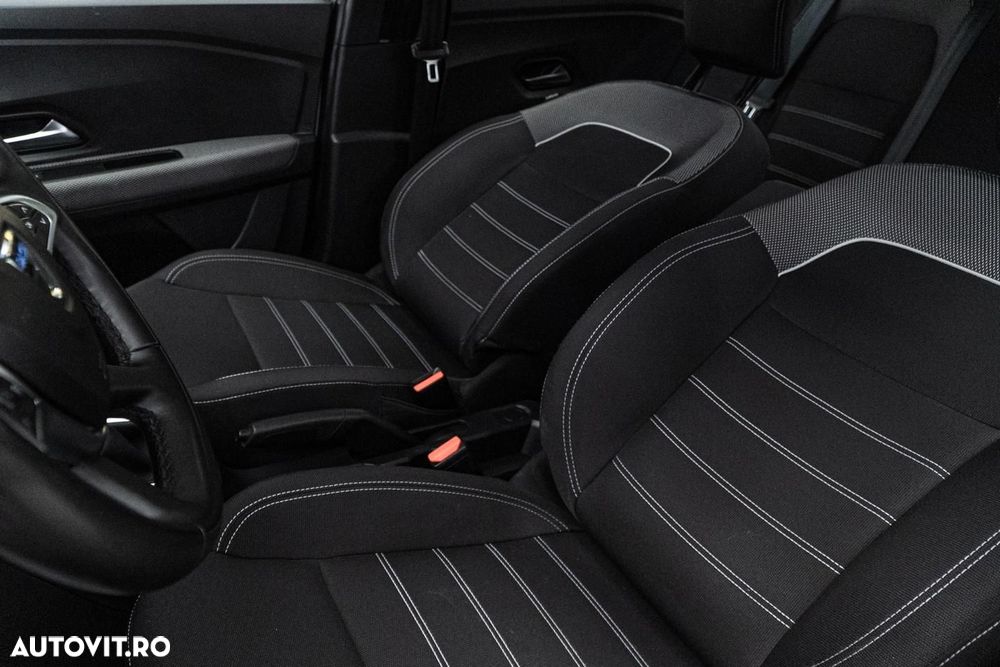 Dacia Logan TCe 90 MT6 Prestige - 13