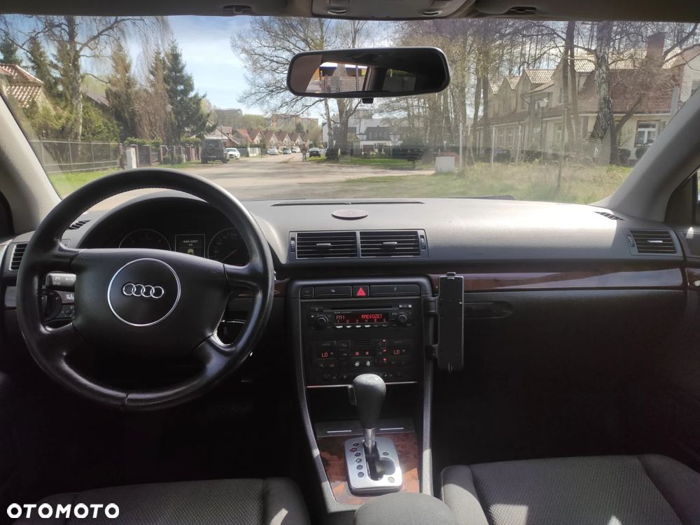 Audi A4 Avant - 6