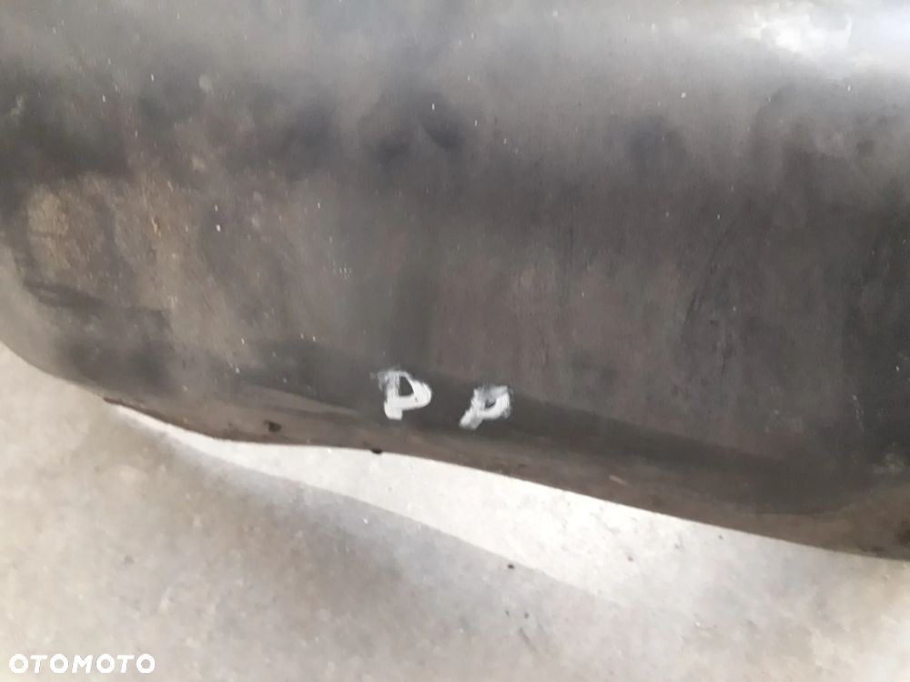 nadkole lewe prawe przód 8L0821172B 8L0821171C A3 8L 1.6 lift AVU - 2