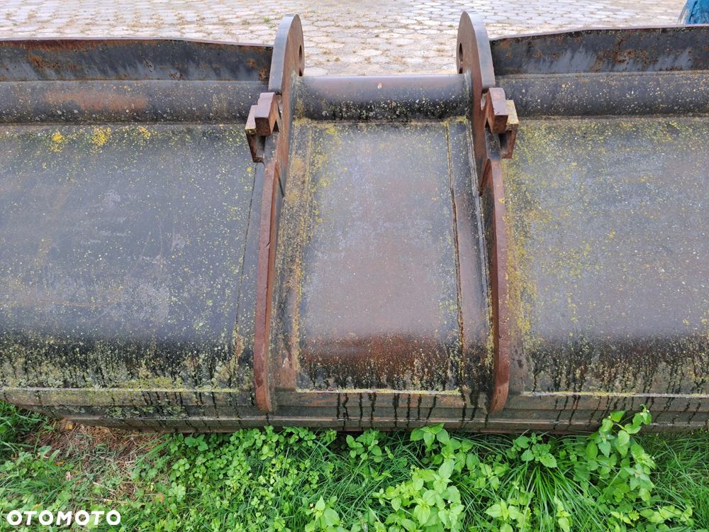 Inny Łyżka trapezowa duża 2700mm - 2