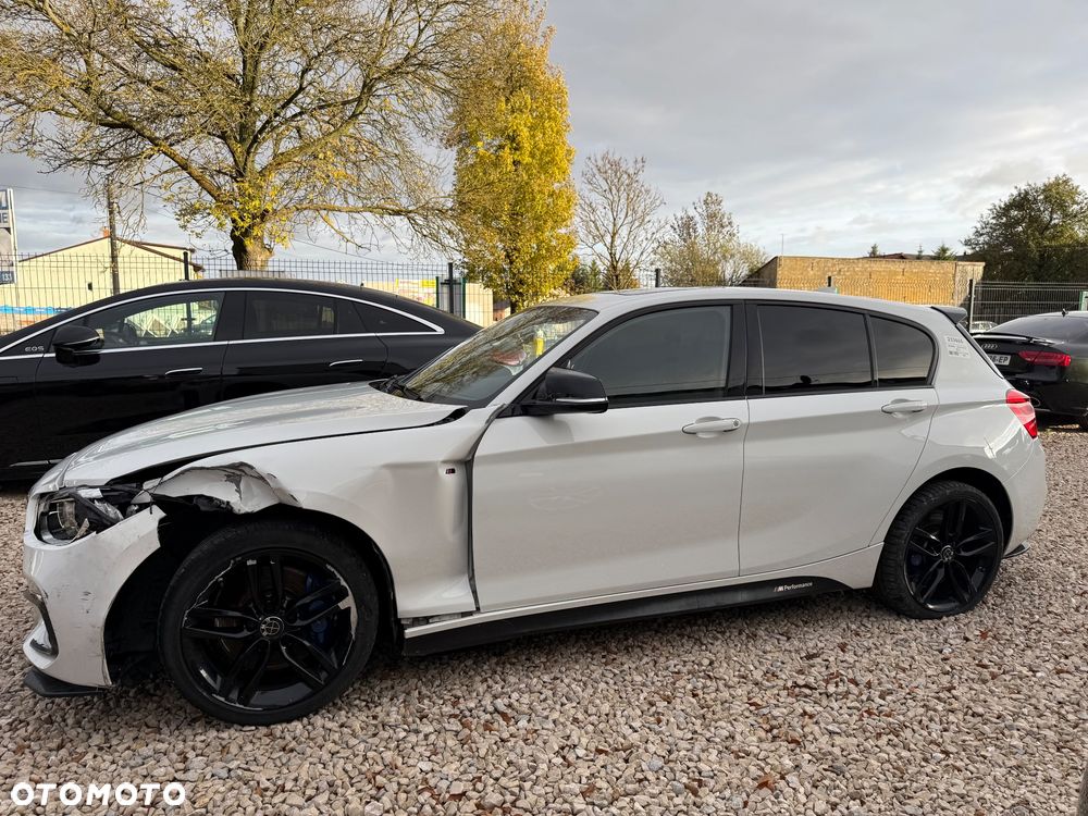 BMW 1M - 8
