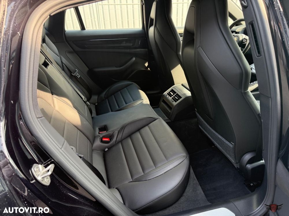 Porsche Panamera - 14