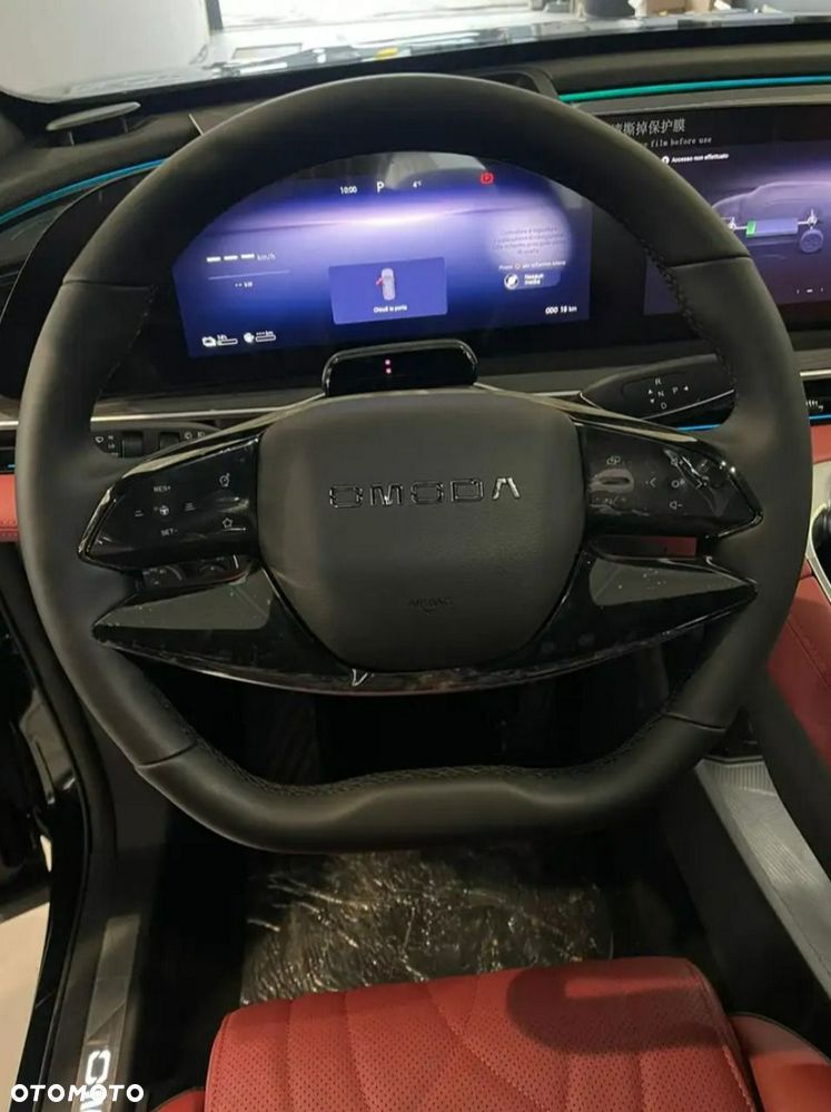 Omoda 9 1.5 Super Hybrid Exclusive AWD - 10