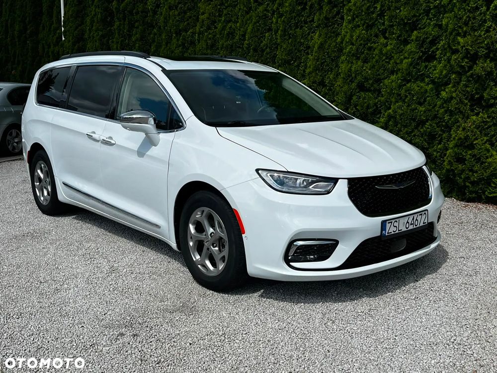 Chrysler Pacifica - 7