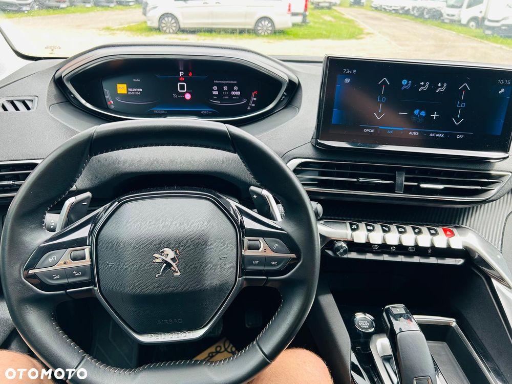 Peugeot 3008 - 15