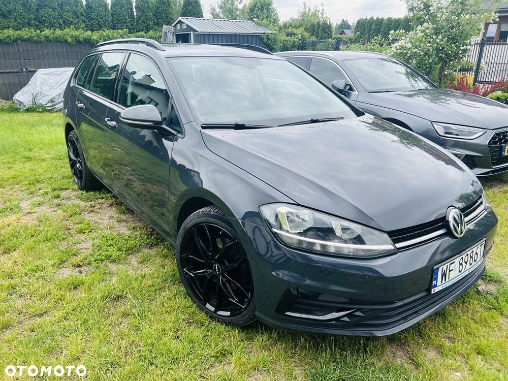 Volkswagen Golf 1.0 TSI Trendline - 1