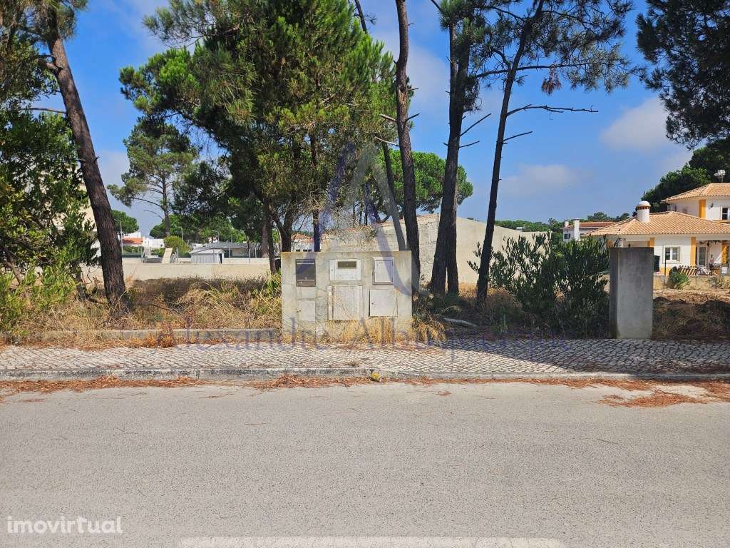 Excelente terreno para construção de moradia isolada em Lagoa de Al... - Grande imagem: 4/7