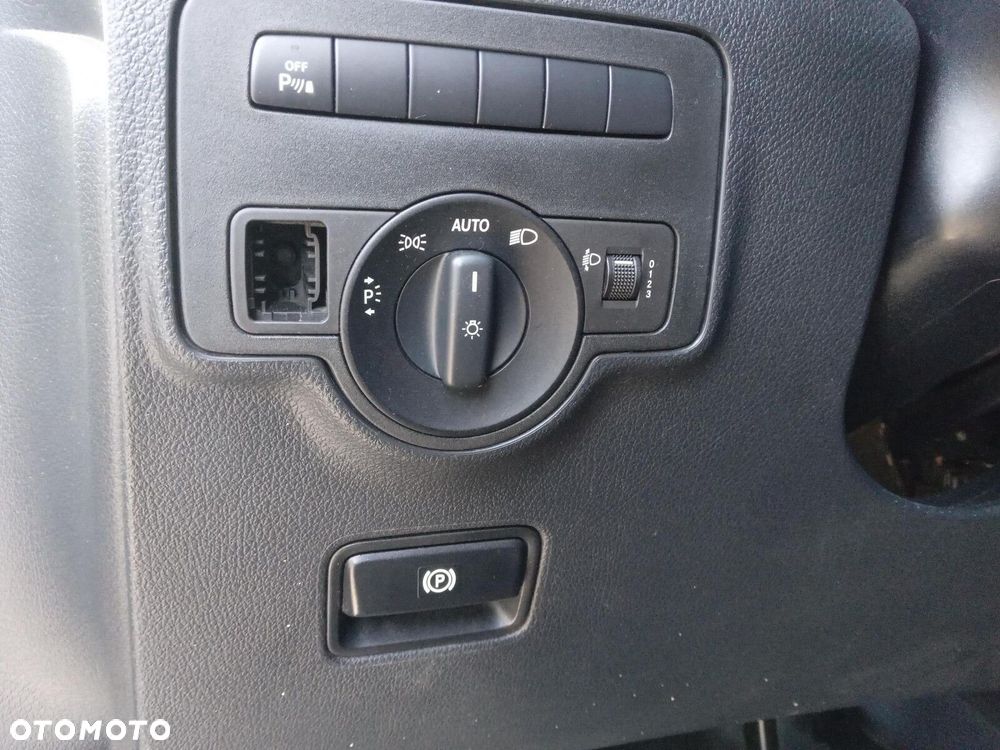 Mercedes-Benz vito - 15