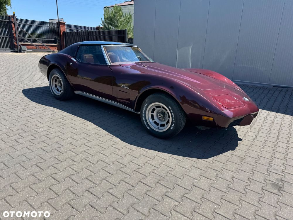 Chevrolet Corvette - 3