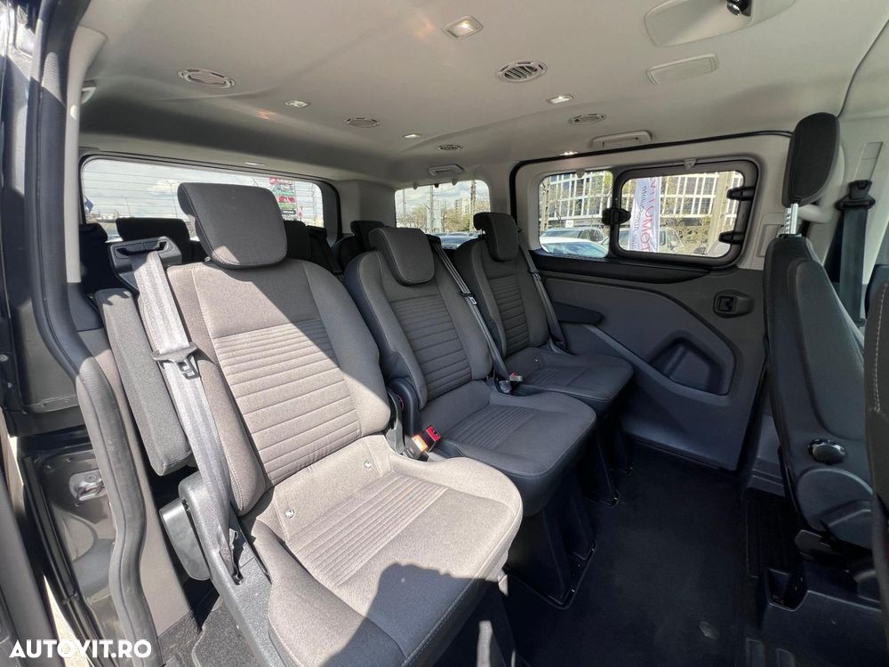Ford Tourneo Custom - 9