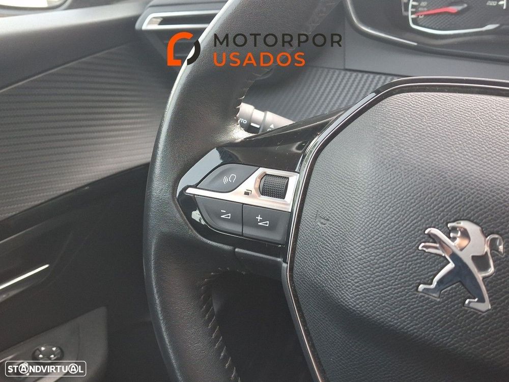 Peugeot 208 1.2 PureTech Active Pack - 13