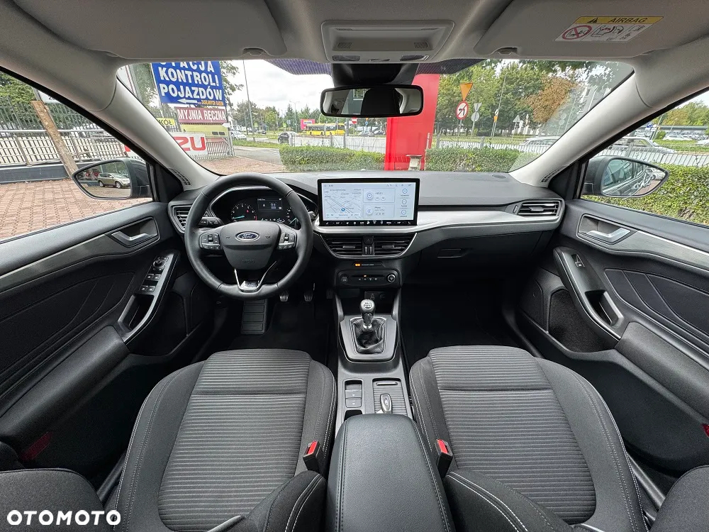 Ford Focus 1.0 EcoBoost Titanium - 10